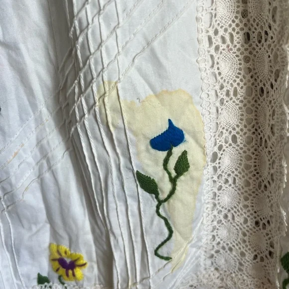 Floral Mexican Embroidered Dress - Picture 5 of 11